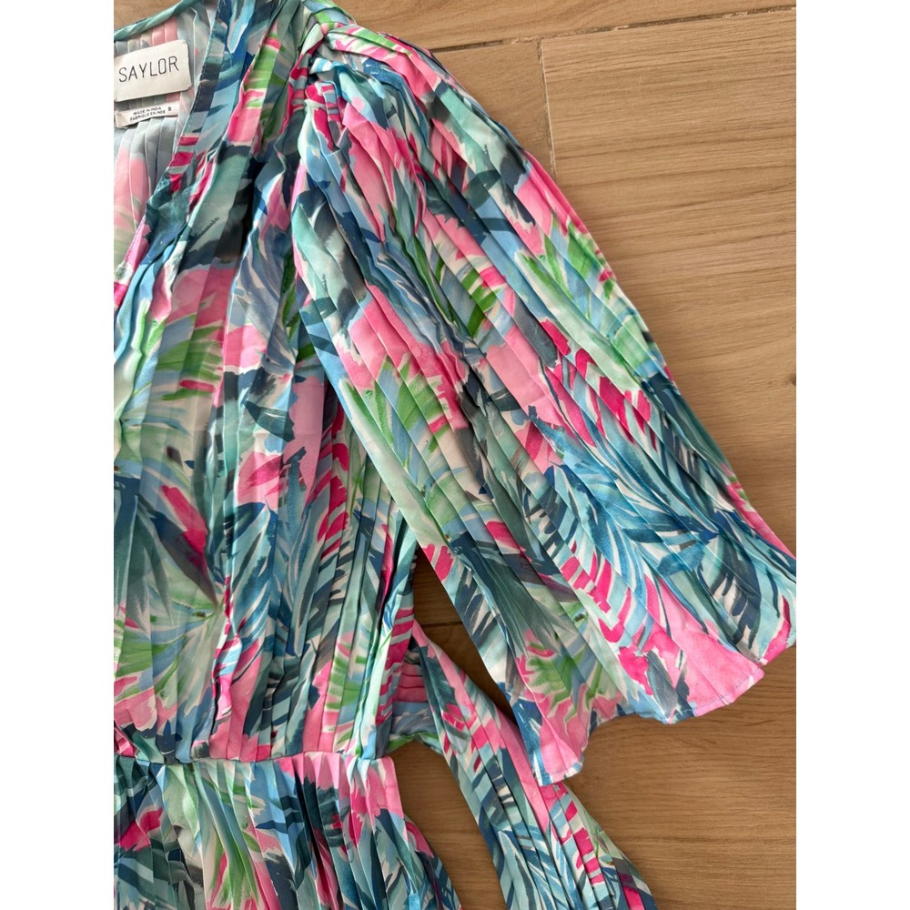 Saylor Tropical Palm Print Pleated Mini Dress Pink Blue V-Neck Size‎ S - Picture 3 of 4